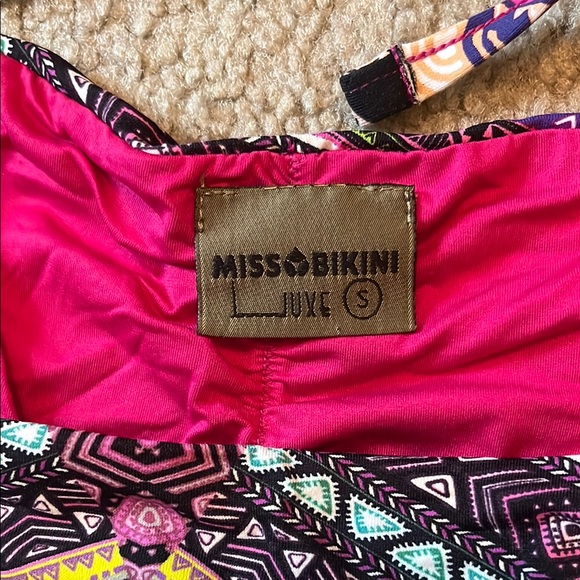 Colorful Patterned Bikini Set - Picture 2 of 5